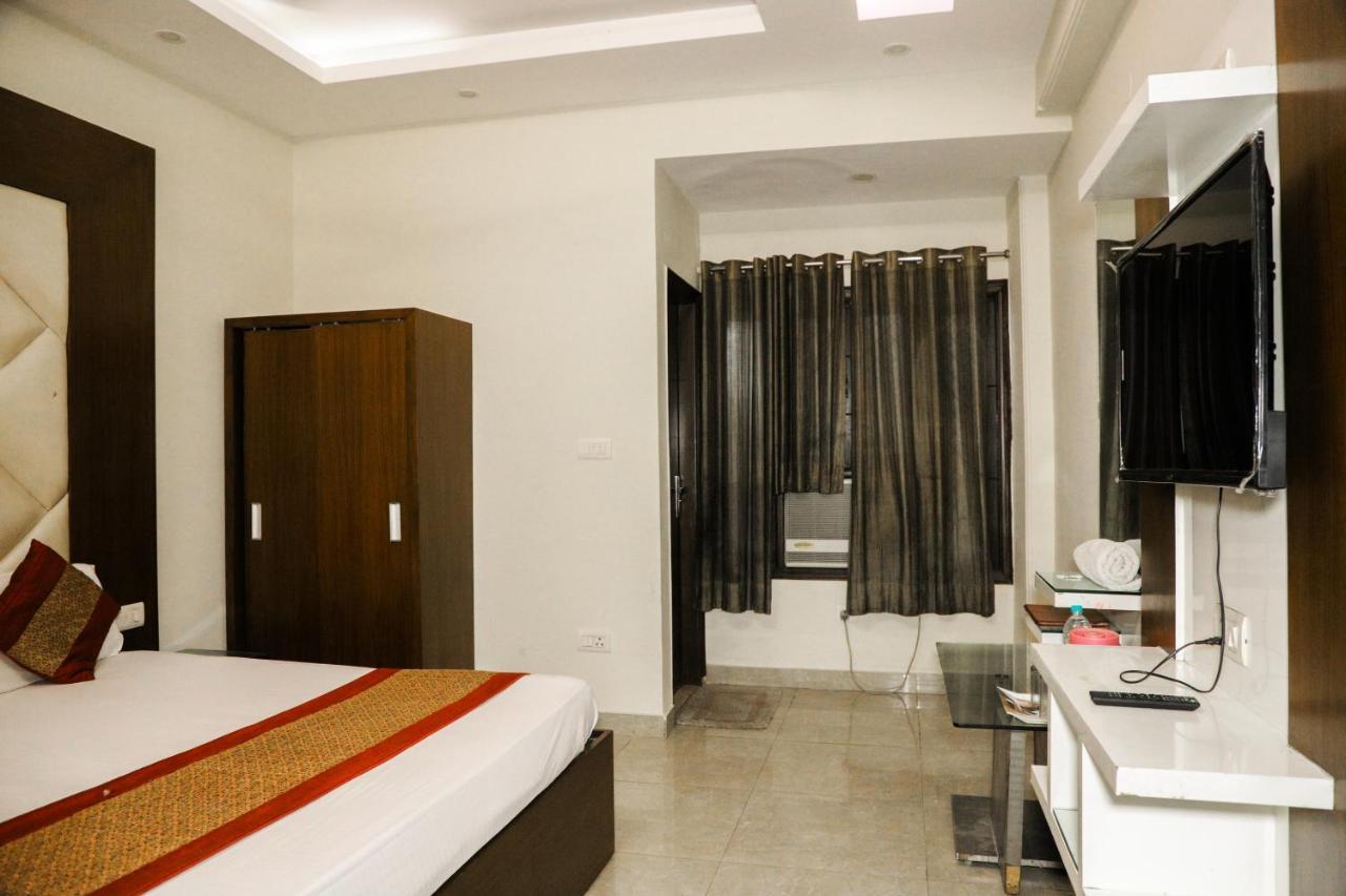 Hotel Centra Inn New Delhi Luaran gambar