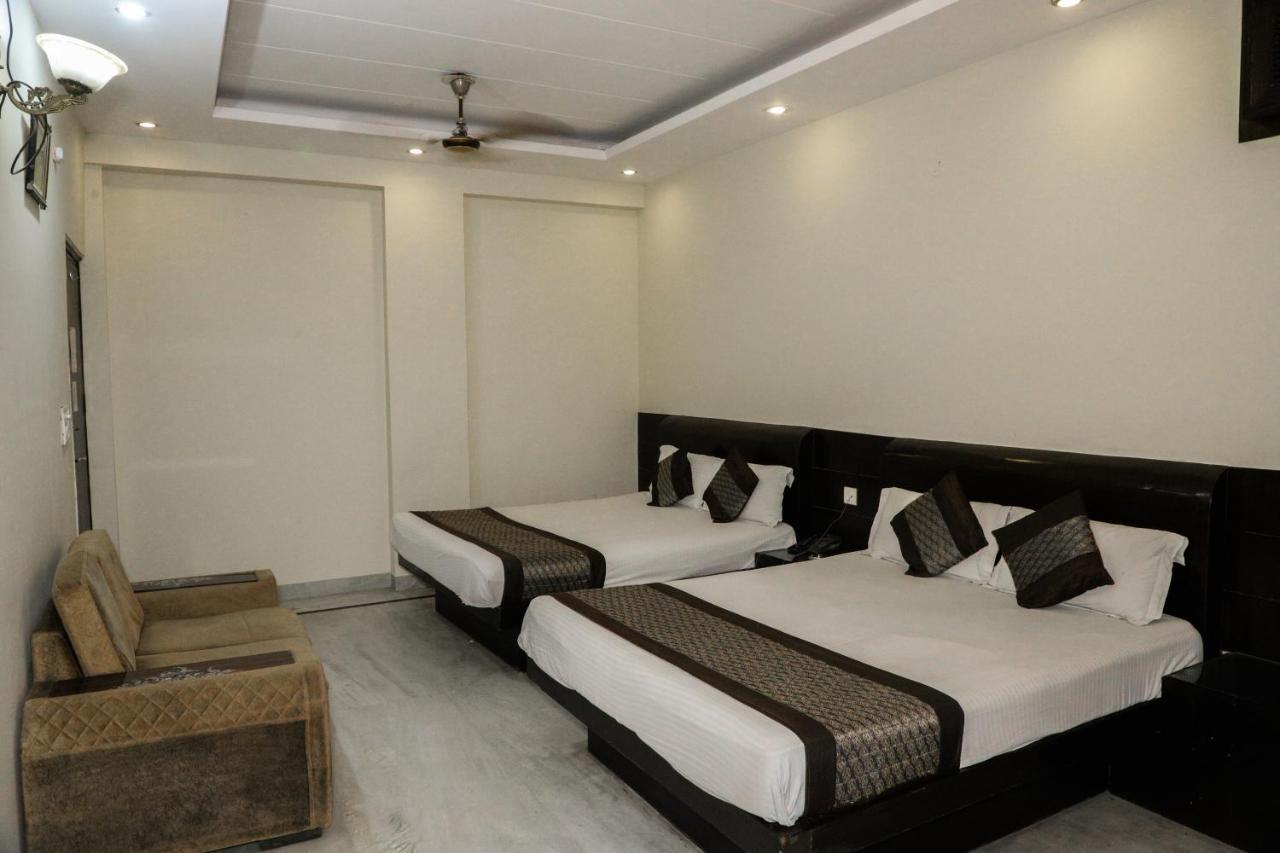 Hotel Centra Inn New Delhi Luaran gambar