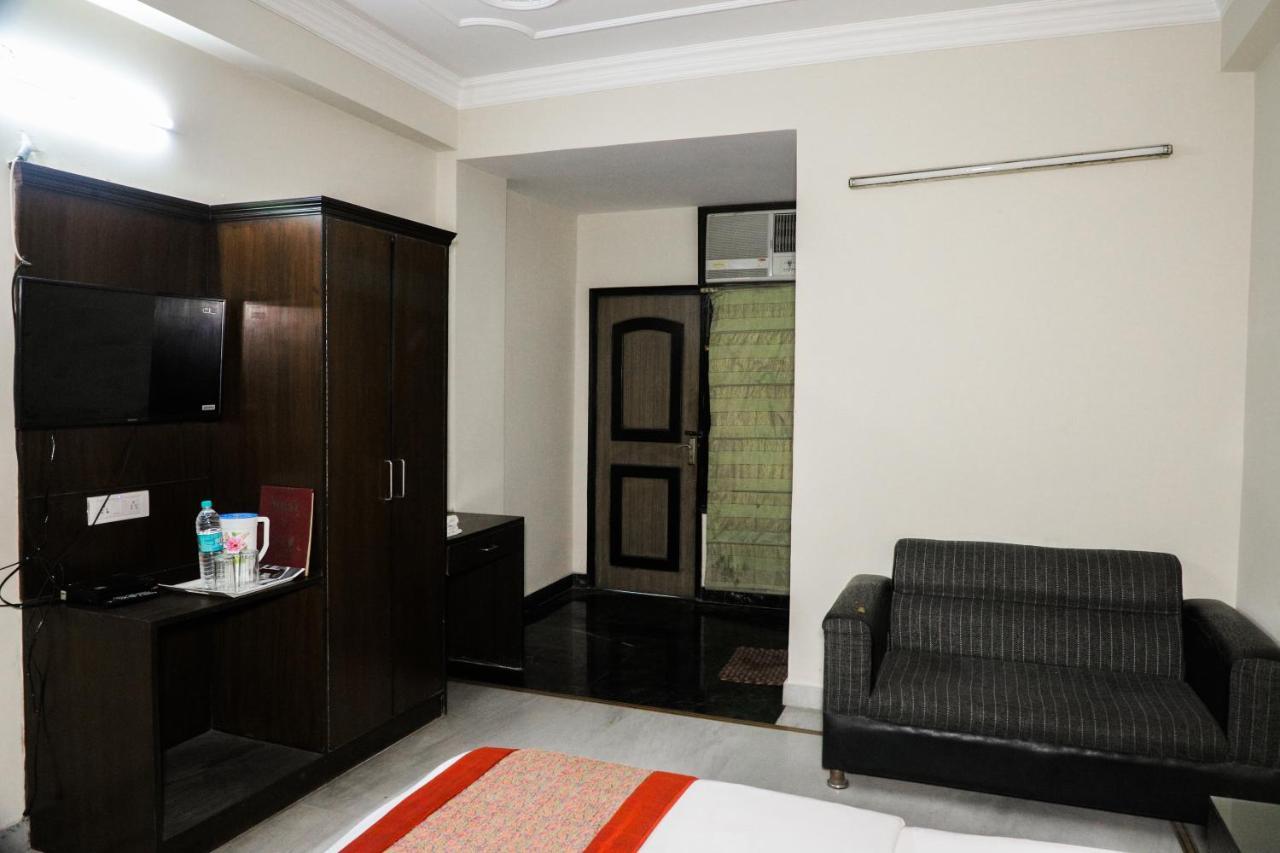 Hotel Centra Inn New Delhi Luaran gambar